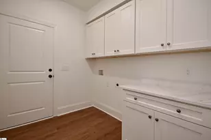 101 E C Ave, Easley, SC 29640 - Photo 25