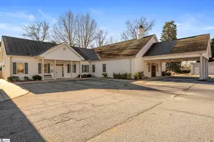 208 S Main St, Abbeville, SC 29620 - Photo 3