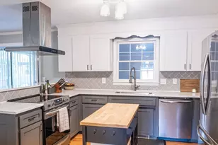 7 Crowndale Ct, Taylors, SC 29687 - Photo 11