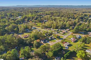 201 Tubbs Mountain Rd, Travelers Rest, SC 29690 - Photo 35