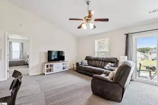413 Bentridge Dr, Spartanburg, SC 29301 - Photo 11
