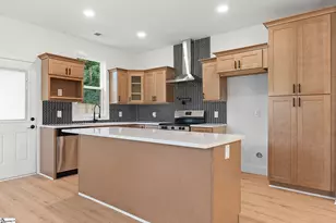 119A Woodland Dr, Fountain Inn, SC 29644 - Photo 7