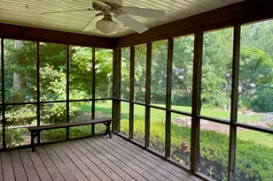 501 Foxcroft Rd, Greenville, SC 29615 - Photo 9