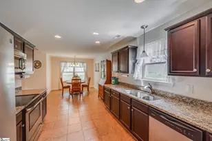 154 Rockcrest Dr, Taylors, SC 29687 - Photo 11