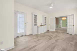 15 Meadow Rose Dr, Travelers Rest, SC 29690 - Photo 5