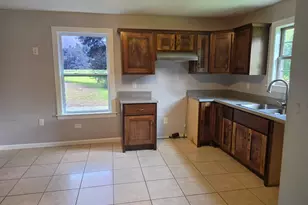 258 Bates Crossing Rd, Travelers Rest, SC 29690 - Photo 5