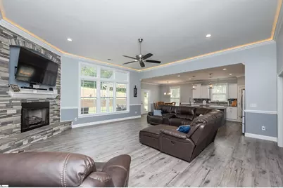 419 Navajo Court, Marietta, SC 29661 - Photo 3
