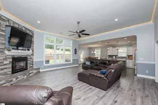 419 Navajo Ct, Marietta, SC 29661 - Photo 3