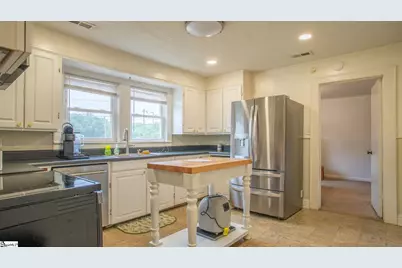 405 Perry Road, Greenville, SC 29609 - Photo 5