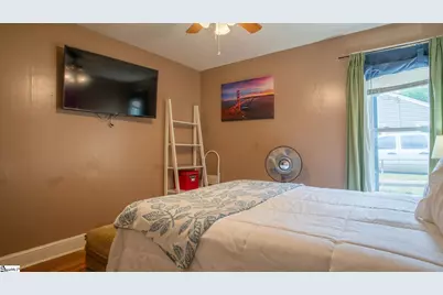 405 Perry Road, Greenville, SC 29609 - Photo 17