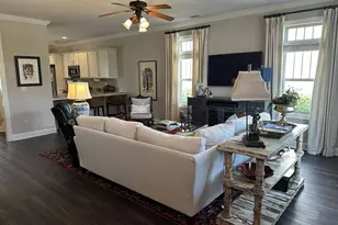 323 Arlington Ave, Greenville, SC 29601 - Photo 3