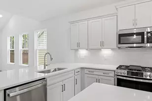 114 Cyn Crk Wy, Fountain Inn, SC 29644 - Photo 7