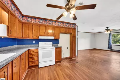 317 Bentwood Road, Piedmont, SC 29673 - Photo 7