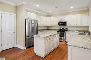 77 Hillsborough Dr, Anderson, SC 29621 - Photo 3