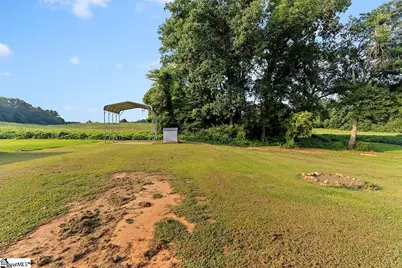 21117 E Highway 76, Laurens, SC 29360 - Photo 17