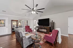 2 Choppee Ct, Simpsonville, SC 29681 - Photo 5