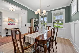 24 Byrnes Ln, Greenville, SC 29609 - Photo 7