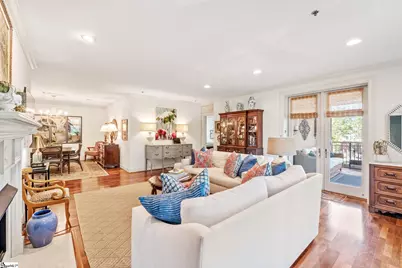 400 N Main Street #Apt 202, Greenville, SC 29601 - Photo 9