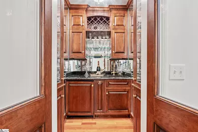 400 N Main Street #Apt 202, Greenville, SC 29601 - Photo 5