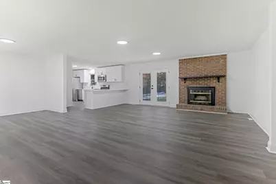 402 Woodley Road, Spartanburg, SC 29306 - Photo 3