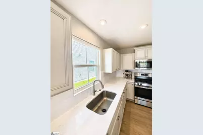 1324 Coffeetree Drive, Reidville, SC 29388 - Photo 9