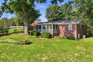 800 Poplar Dr Ext, Greer, SC 29651 - Photo 43