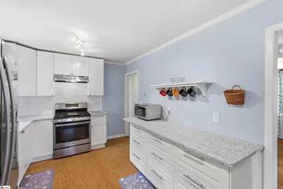 800 Poplar Drive Extension, Greer, SC 29651 - Photo 13