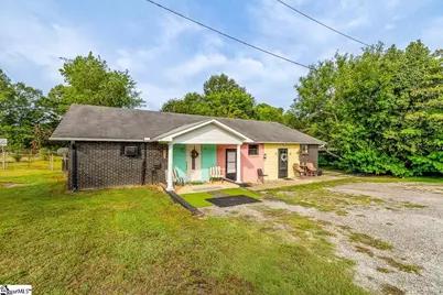 1501 B Boiling Springs Road, Boiling Springs, SC 29316 - Photo 1