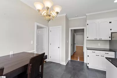 307 S Broad Street, Clinton, SC 29325 - Photo 15