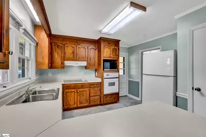 12 McSwain Drive, Greenville, SC 29615 - Photo 15