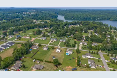 258 Gibbs Road, Wellford, SC 29385 - Photo 37