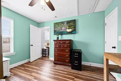 258 Gibbs Road, Wellford, SC 29385 - Photo 17