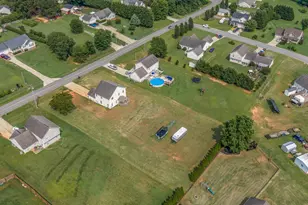 258 Gibbs Rd, Wellford, SC 29385 - Photo 39