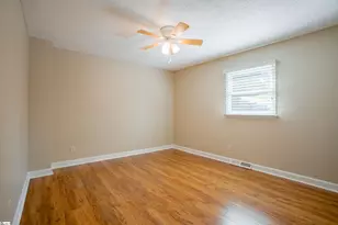 400 Fairmont Dr, Greenville, SC 29605 - Photo 19