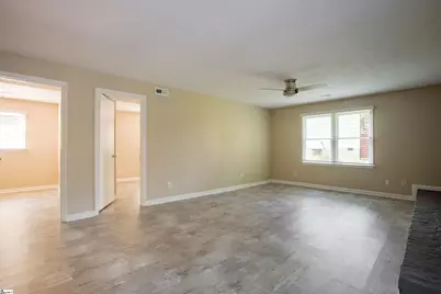 400 Fairmont Drive, Greenville, SC 29605 - Photo 27