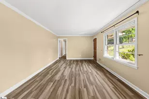 11 Fontana Dr, Greenville, SC 29609 - Photo 9