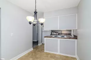 311 W Earle St, Greenville, SC 29609 - Photo 9
