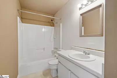 1024 Summit Drive, Greenville, SC 29609 - Photo 17