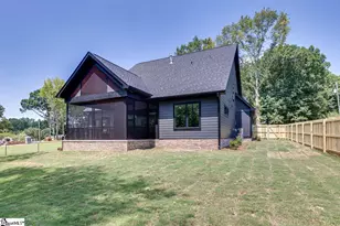 2337 Old Parker Rd, Greenville, SC 29609 - Photo 25