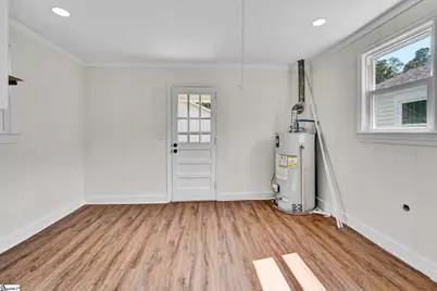 207 Elm Street, Clinton, SC 29325 - Photo 17