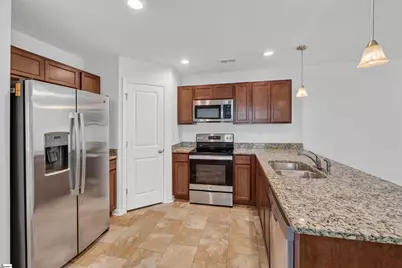 648 Millsgate Circle, Boiling Springs, SC 29316 - Photo 11