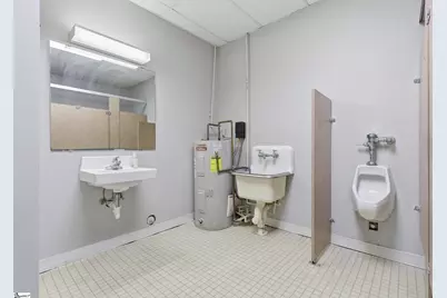 106 S Texas Avenue, Greenville, SC 29611 - Photo 19