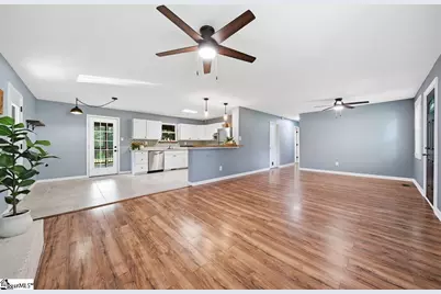 600 Old Rutherford Road, Taylors, SC 29687 - Photo 11
