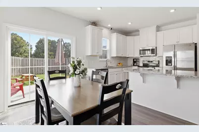 101 Roundtree Drive, Simpsonville, SC 29681 - Photo 11