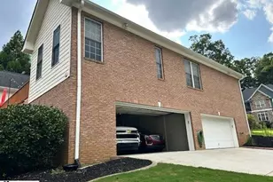1018 Bent Creek Run Dr, Greer, SC 29651 - Photo 5