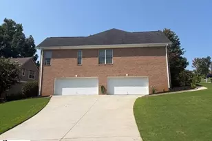 1018 Bent Creek Run Dr, Greer, SC 29651 - Photo 3