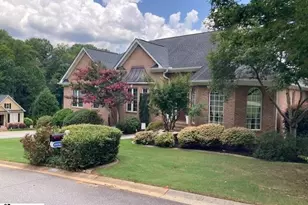 1018 Bent Creek Run Dr, Greer, SC 29651 - Photo 3