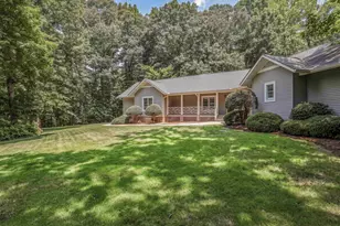 202 Holly Dr, Easley, SC 29640 - Photo 3