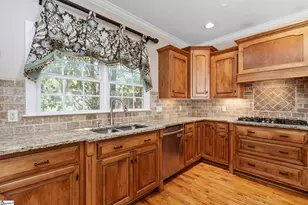 205 Graylyn Dr, Anderson, SC 29621 - Photo 19