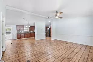 128 Kentmont Ln, Greer, SC 29651 - Photo 7